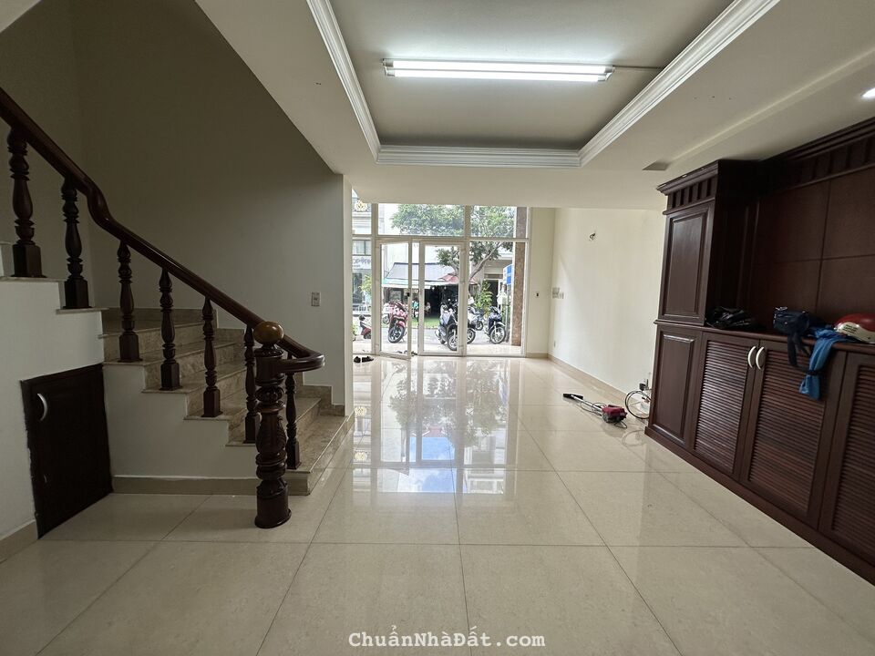 Cho thuê nhà Hưng Gia 3, giá rẻ nhất thị trường