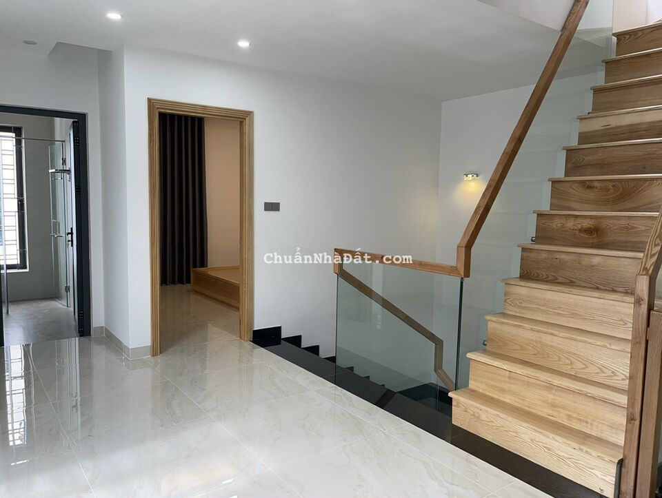 Cho thuê nhà phố Lavila 4PN, 4WC nội thất cao cấp giá 25tr/th Cho thuê nhà phố Lavila 4PN, 4WC nội thất cao cấp giá 25tr/th