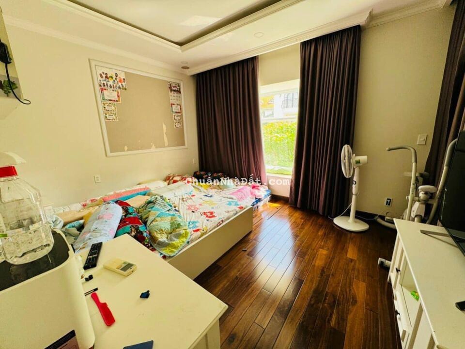 Cho thuê biệt thự Mỹ Thái 5PN, 4WC Phú Mỹ Hưng, Quận 7. Cho thuê biệt thự Mỹ Thái 5PN, 4WC Phú Mỹ Hưng, Quận 7.