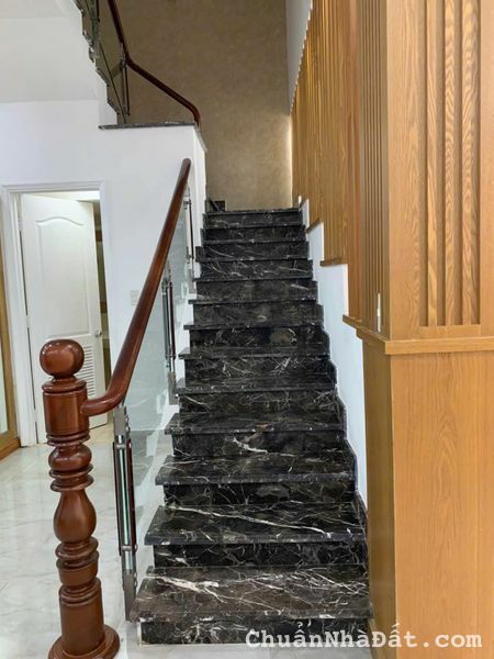 Cho thuê gấp biệt thự liền kề Mỹ Giang, Phú Mỹ Hưng, Q7, nhà đẹp giá rẻ