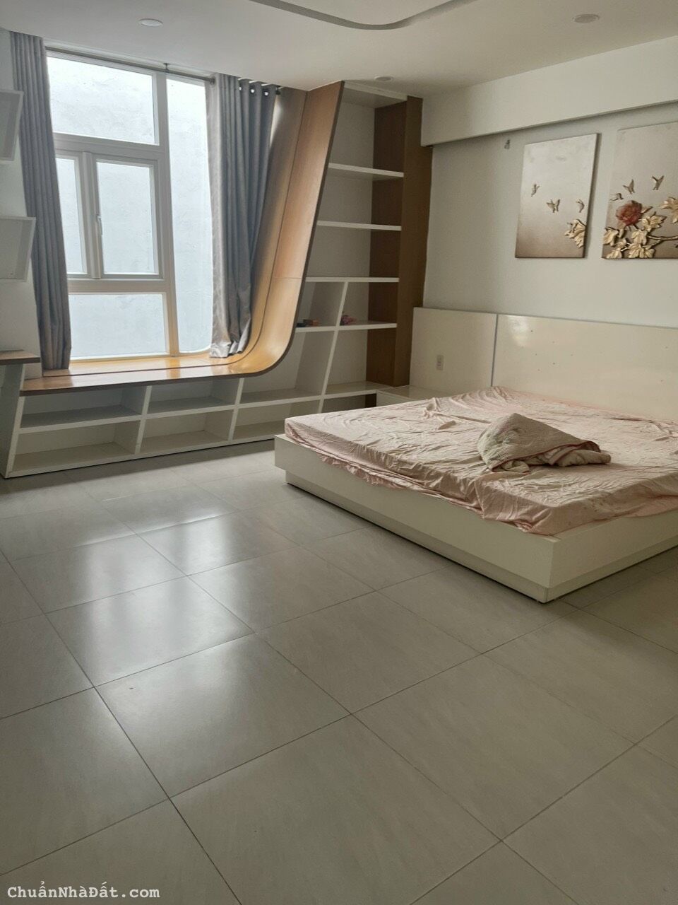 Nhà Phố KDC Sadeco Ven Sông Tân Phong, đường Nguyễn Văn Linh, Q7 - 32 triệu - 126m2