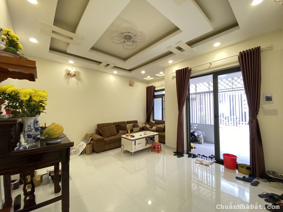 Bán Nhà Sổ Riêng Xây Dựng Ở Đường Thông Thiên Học