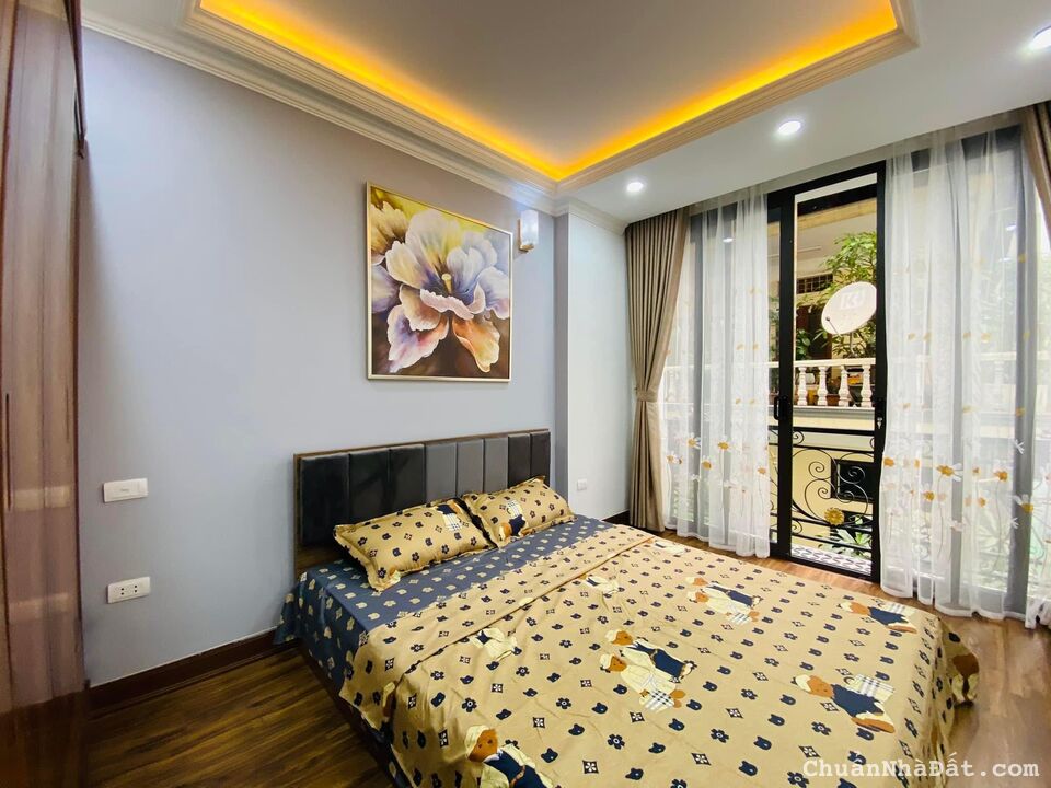 BÁN NHÀ PHÂN LÔ ĐƯỜNG LƯƠNG THẾ VINH THANH XUÂN 40M 5TẦNG - Ô TÔ TRÁNH & VÀO NHÀ - CHỈ 6,35TỶ