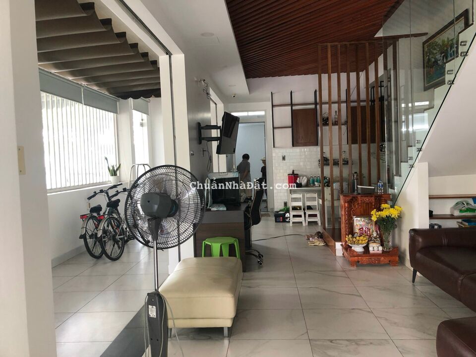 Giá 19 tỷ căn góc 2mt KDC An Phú Hưng,Quận 7,dt 6,1x19m,3 lầu