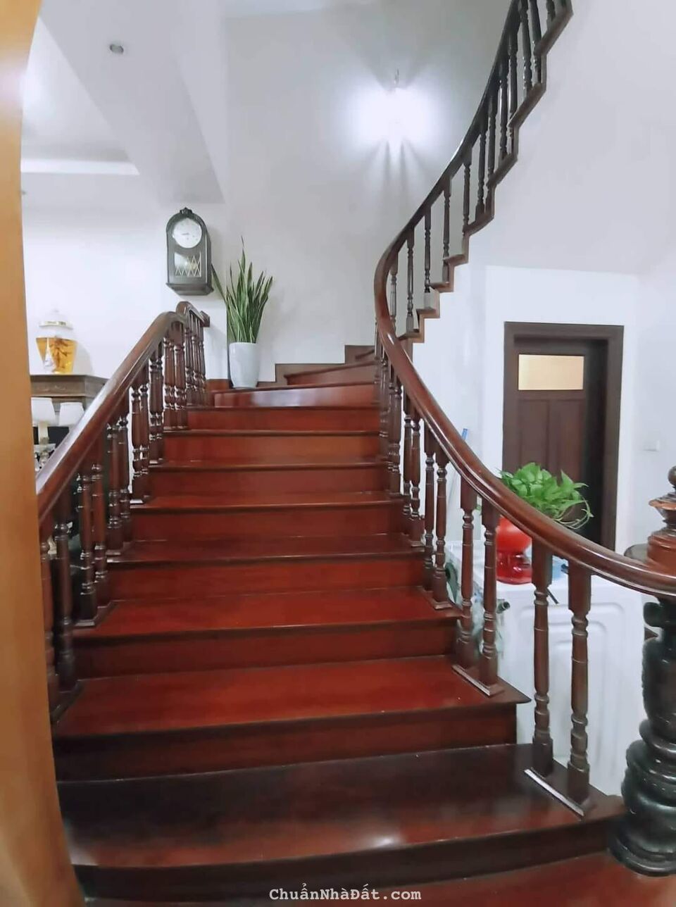 Bán Nhà Phân Lô Xuân La - Vị Trí Đẹp Nhất Tây Hồ- Đường 3 Ô Tô Tránh- Dân Trí Cao 