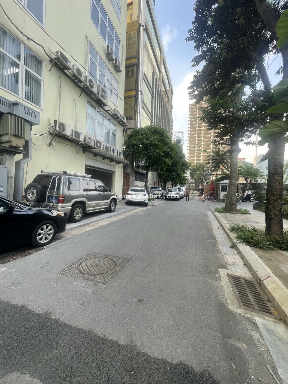 Bán Nhà Phân Lô Láng Hạ Ba Đình- Đường 3 Ô Tô Tránh- Dân Trí Cao- An Ninh 24/7.