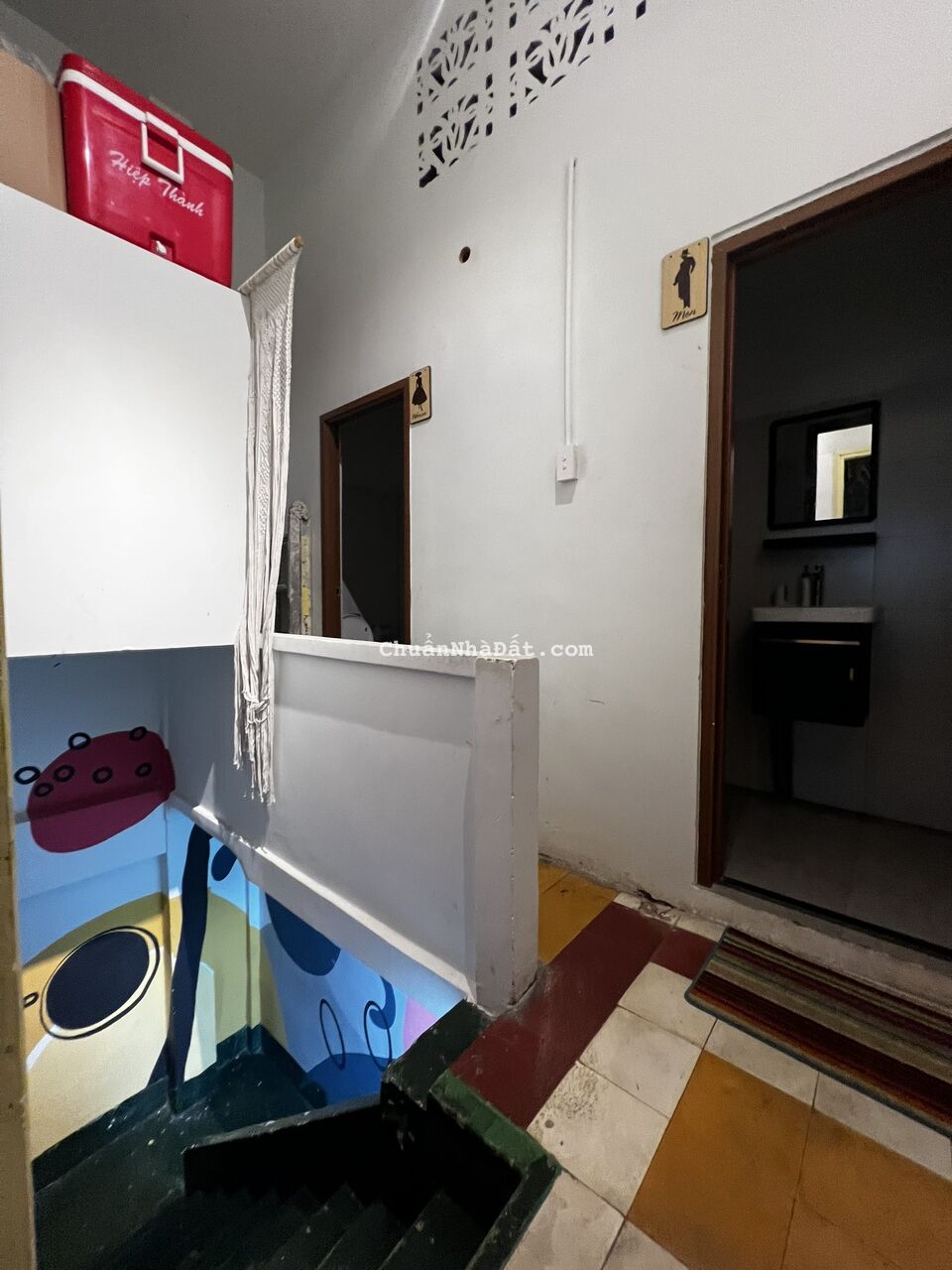 Cho thuê nhà Đường Đinh Tiên Hoàng, Q1. DT:4x13m, 1 trệt 1 lầu. Giá 45 triệu/ tháng