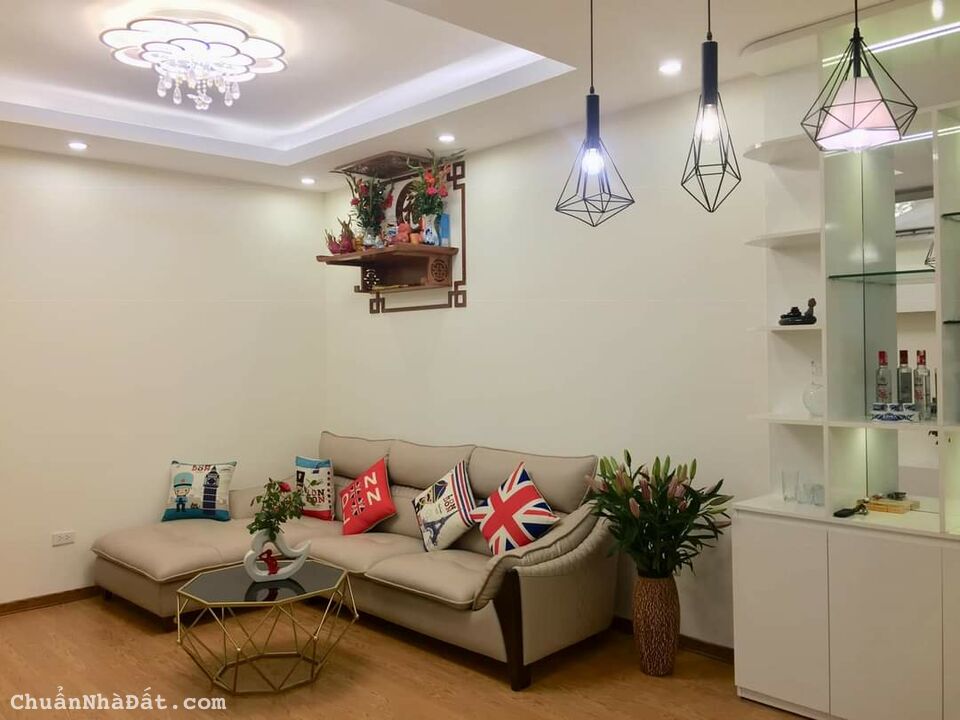 Cần bán gấp CHCC FLC Garden City Đại Mỗ, DT 66m, 2 ngủ, full nội thất, có slot ô tô, nhỉnh 2 tỷ Cần bán gấp CHCC FLC Garden City Đại Mỗ, DT 66m, 2 ngủ, full nội thất, có slot ô tô, nhỉnh 2 tỷ