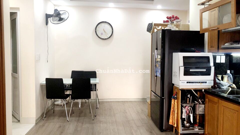 Bán căn 3 ngủ Tháp Tây, CC Học Viện Quốc Phòng, DT 94m, Full đồ, tặng Slot ô tô trị giá 200tr, 3 tỷ