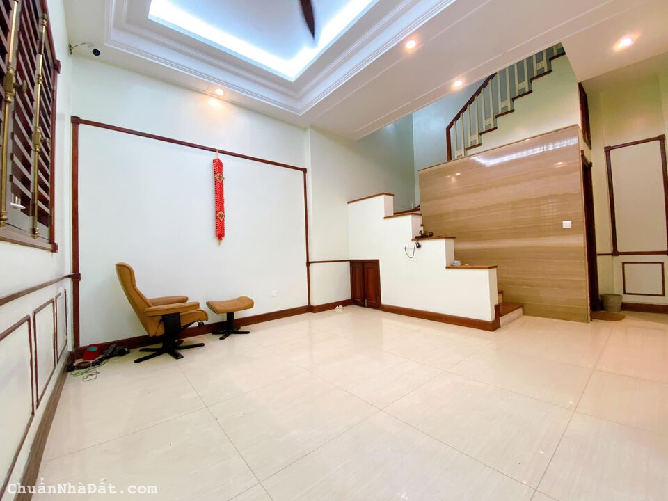 Hàng hiếm, Lô góc, đường rộng như phố, vỉa hè PL Trung Kính, KD cực đỉnh, DT 65m, MT 6.8m, 15.2 tỷ Hàng hiếm, Lô góc, đường rộng như phố, vỉa hè PL Trung Kính, KD cực đỉnh, DT 65m, MT 6.8m, 15.2 tỷ