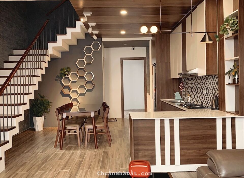 BÁN NHÀ Phan Chu Trinh PHƯỜNG 10 ĐÀ LẠT 70m2 - Giá Chỉ 8 Tỷ 6