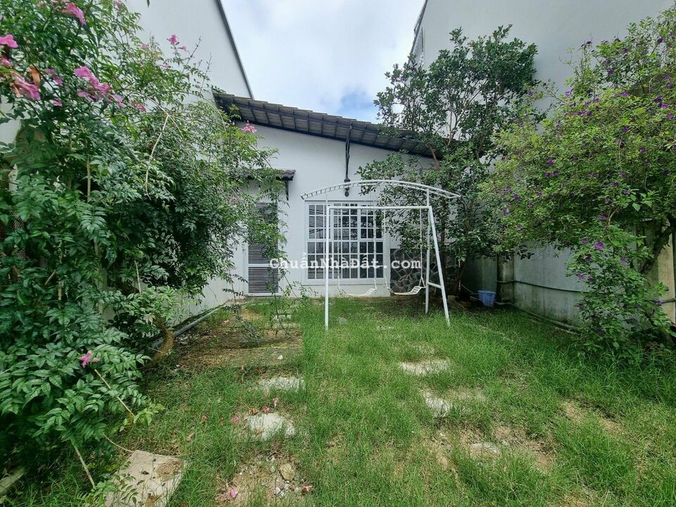 Bán lô đất tặng Nhà Đường Ô TÔ Ngô Thì Sĩ Phường 4 Đà Lạt