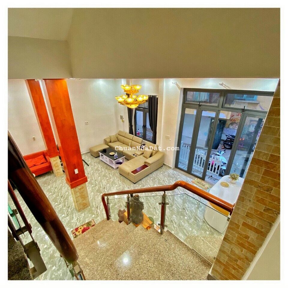 Gia chủ cần tiền hạ giá 9.8 tỷ xuống 8.8 tỷ nhà đường Trương Công Định P1