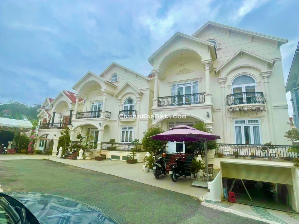 Bán Căn Biệt Thự Đẹp Trong Khu Biệt Thự Sang Trọng, ở Phường 9, Đà Lạt