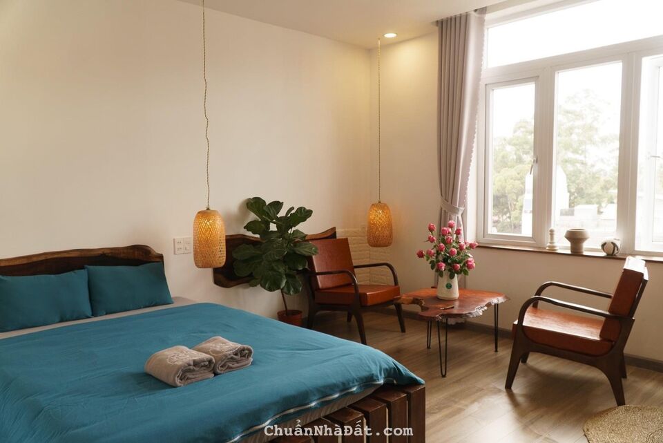 Bán Khách Sạn ở Nguyễn Văn Trỗi, Giá Chỉ 25 Tỷ, Ngay trung tâm phường 1, Đà Lạt