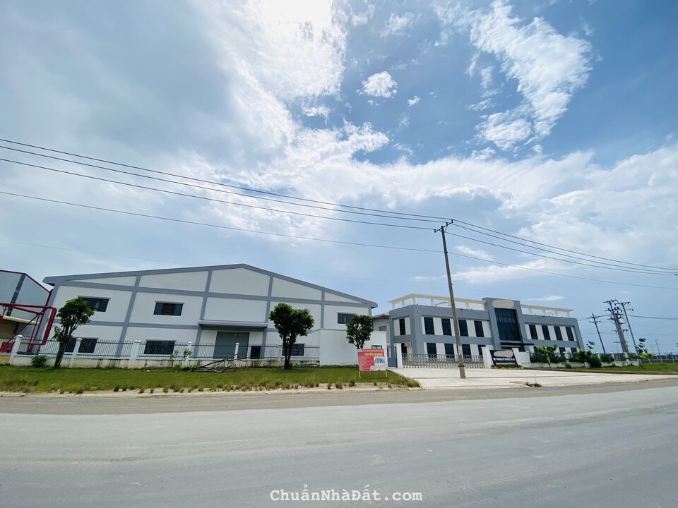 Bán Xưởng Mới Xây KCN Hải Sơn Lô Góc Mặt Tiền Trục Chính Gần 12,000m2 Lh 0813123205