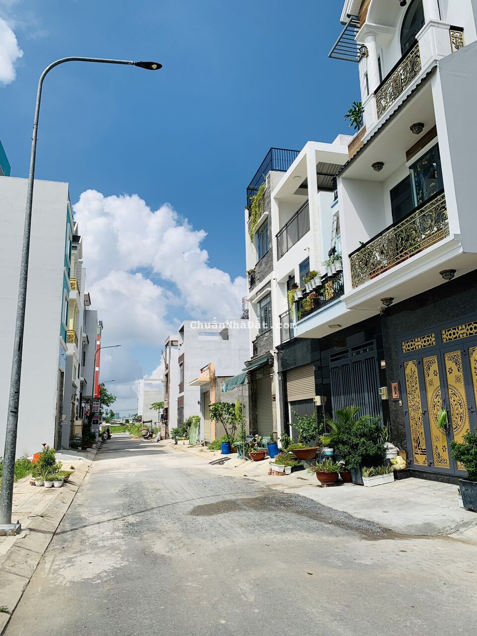 Bán Đất HXH Hồ Văn Long Ngay Chung Cư Lê Thành 56m2 Giá Tốt 2.4 Tỷ LH: 0813123205 Bán Đất HXH Hồ Văn Long Ngay Chung Cư Lê Thành 56m2 Giá Tốt 2.4 Tỷ LH: 0813123205