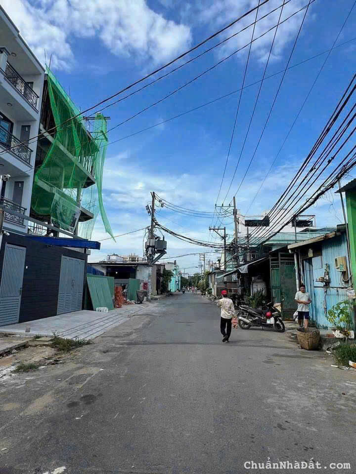 Cho Thuê Kho Xưởng Hương Lộ 2 Đường Xe Tải 8x19m Trệt + Lửng 15tr/Tháng LH: 0813123205 Cho Thuê Kho Xưởng Hương Lộ 2 Đường Xe Tải 8x19m Trệt + Lửng 15tr/Tháng LH: 0813123205