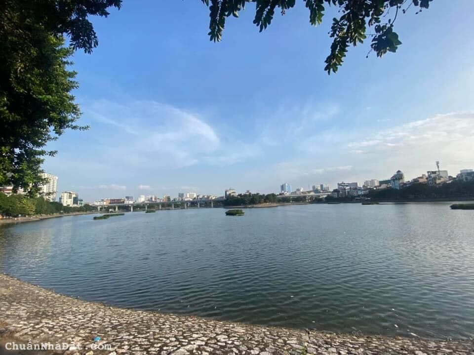 Bán nhà phố Hoàng Cầu, 250m2, MT 7 m, lô góc, ô tô tránh, phù hợp toà 8 tầng. Nhỉnh 40 tỷ Bán nhà phố Hoàng Cầu, 250m2, MT 7 m, lô góc, ô tô tránh, phù hợp toà 8 tầng. Nhỉnh 40 tỷ