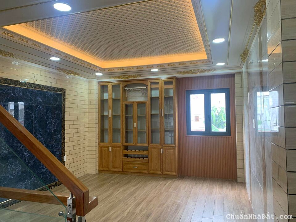 Bán Gấp, Mặt tiền Vip, Tân Sơn Nhì, Tân Phú, 68m2, 5 Tầng Nhỉnh 15Tỷ.