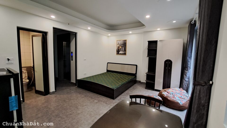 Cho thuê căn hộ Phố Đội Cấn, Ba Đình Dt 40m2. Full nội thất xịn, nhà mới tinh. Chỉ 7.5tr Cho thuê căn hộ Phố Đội Cấn, Ba Đình Dt 40m2. Full nội thất xịn, nhà mới tinh. Chỉ 7.5tr