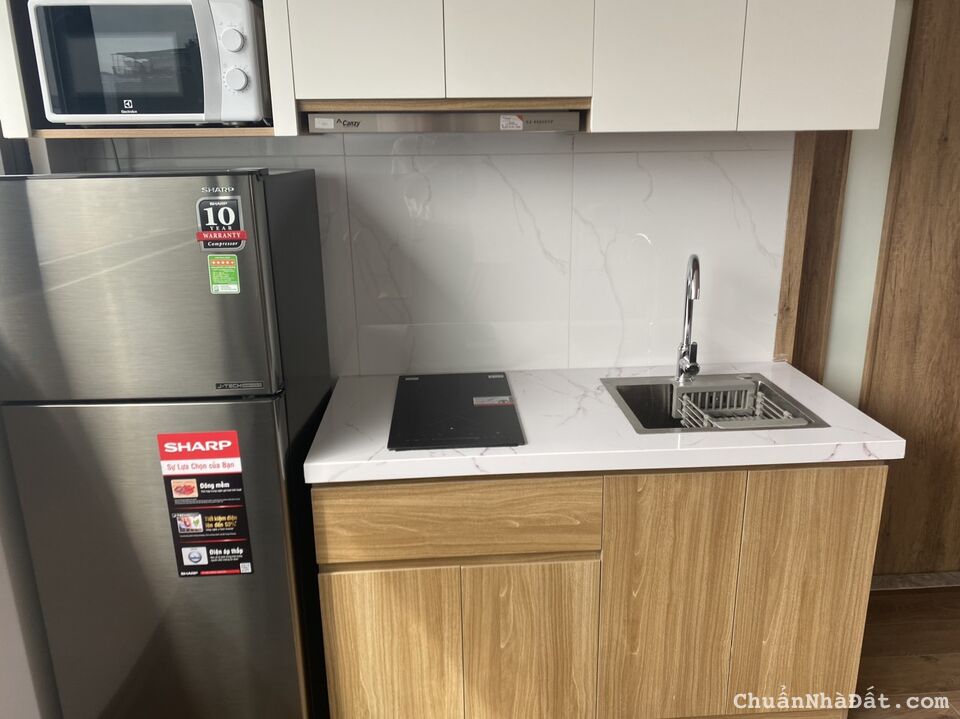 Cho thuê căn hộ cực Vip Phố Linh Lang. Rộng rãi View mặt tiền cực thoáng. Chỉ 13 tr Cho thuê căn hộ cực Vip Phố Linh Lang. Rộng rãi View mặt tiền cực thoáng. Chỉ 13 tr