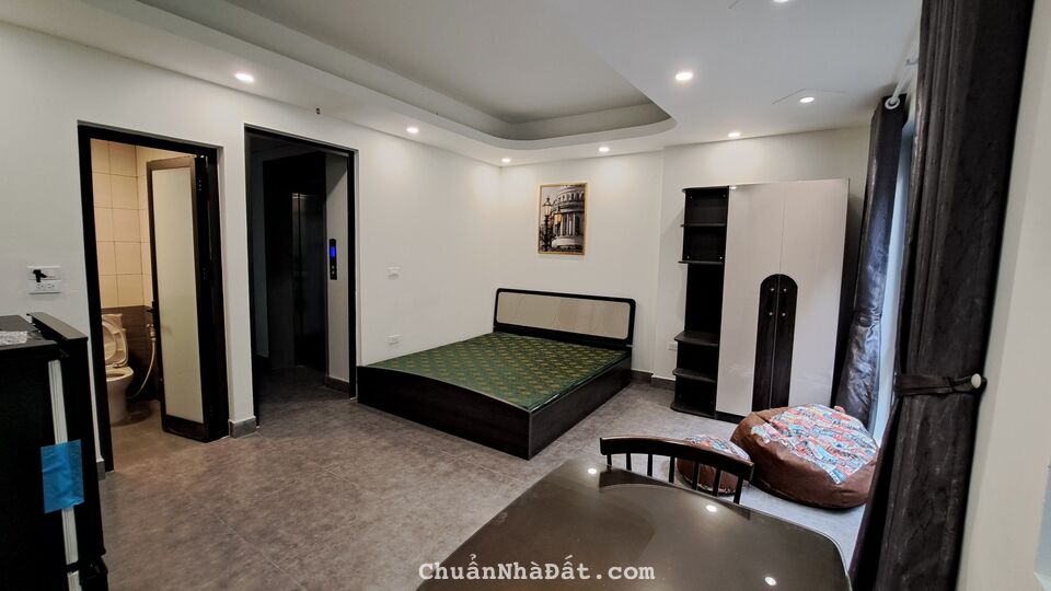 Cho thuê căn hộ Phố Kim Mã, Ba Đình Dt 40m2. Nhà mới tinh, Full nội thất xịn. Chỉ 7.5tr