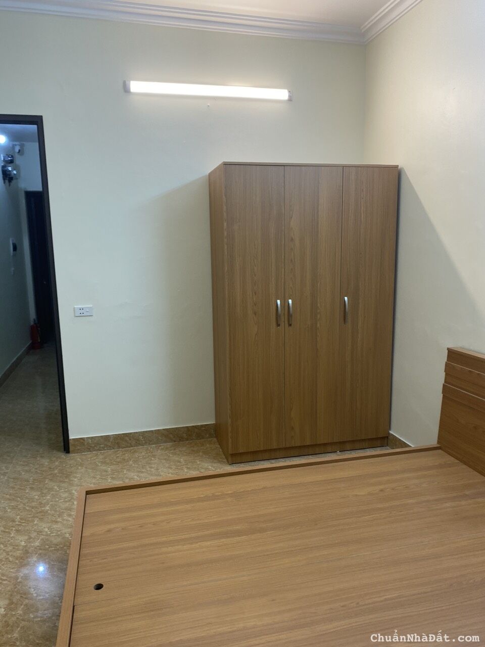 Cho thuê Căn hộ dịch vụ siêu đẹp 1N,1K tại Phố Tam Đa, Thụy Khuê. Chỉ 4tr