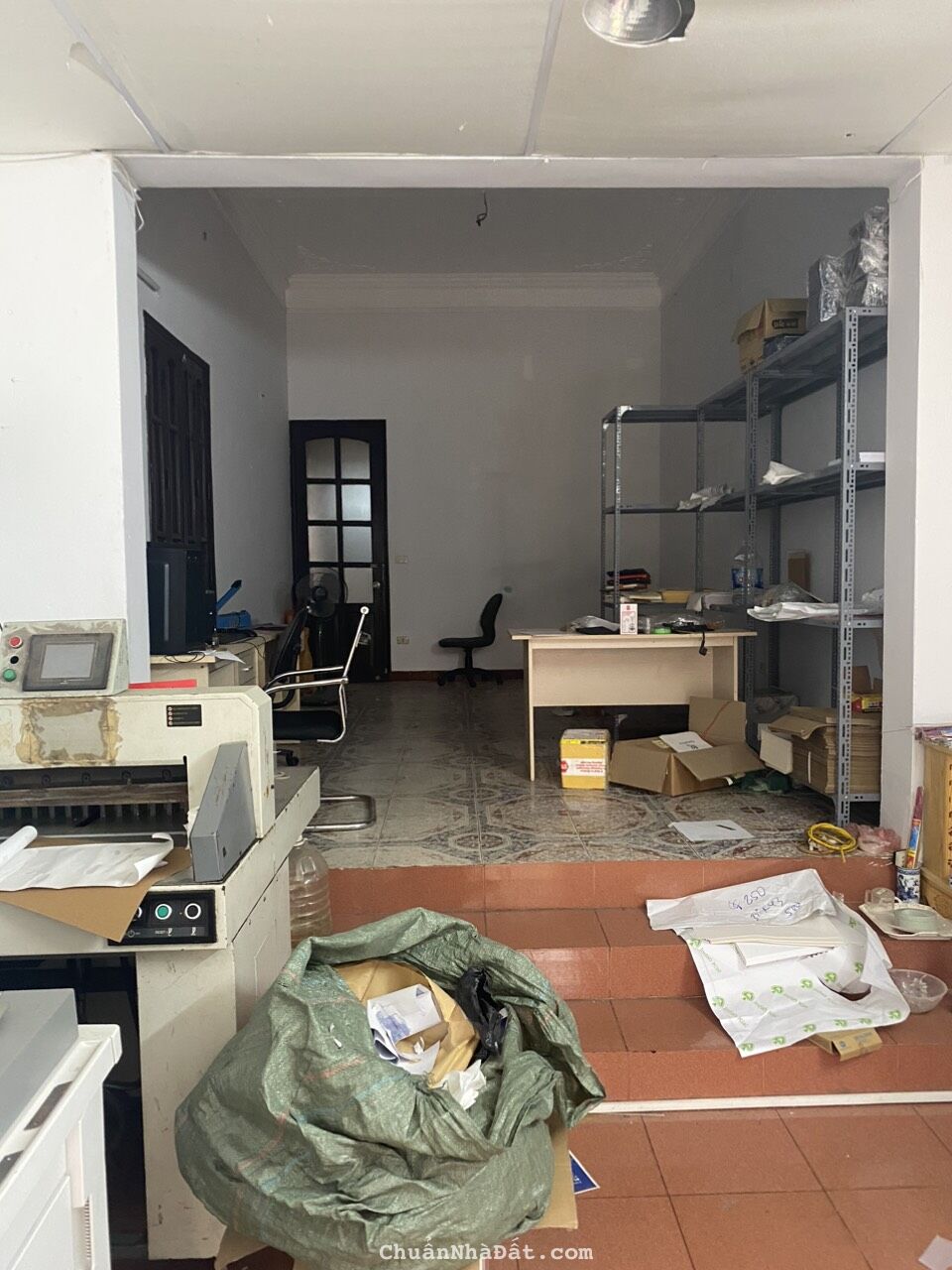 Cho thuê mặt bằng kinh doanh Phố Đốc Ngữ, Ba Đình. Dt 50m2 kinh doanh cực đỉnh. Chỉ 12tr Cho thuê mặt bằng kinh doanh Phố Đốc Ngữ, Ba Đình. Dt 50m2 kinh doanh cực đỉnh. Chỉ 12tr