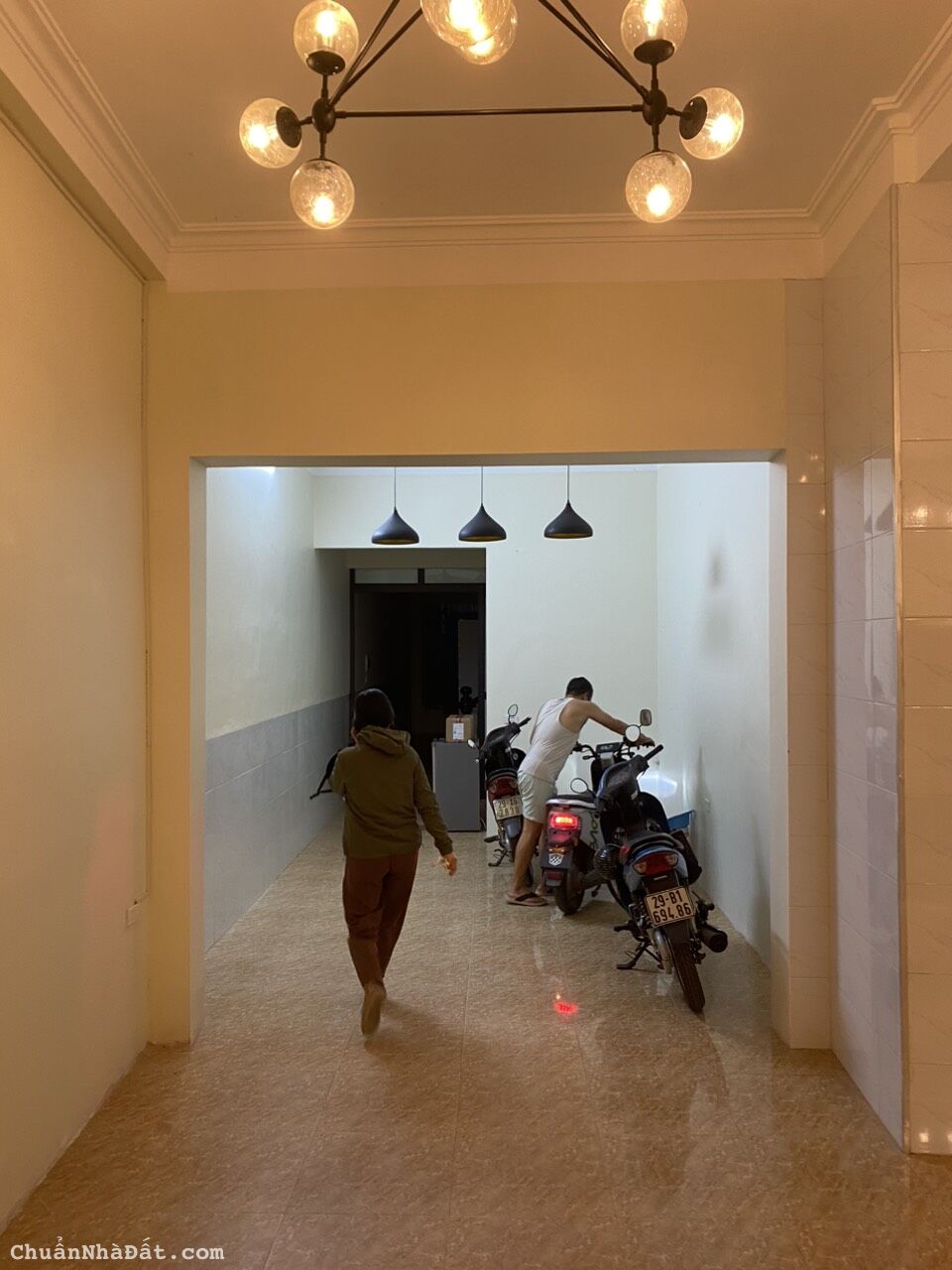 Cho thuê cửa hàng mặt ngõ Phố Tam Đa, Thụy Khuê. Khu vực sầm uất kinh doanh đỉnh. Chỉ 8tr