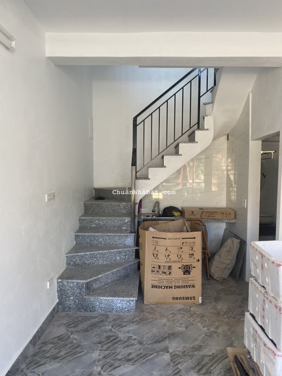 Cho thuê nhà Phố Hoàng Hoa Thám, Ngọc Hà. Nhà mới tinh - Ở hoặc kinh doanh, VP. Chỉ 16tr/th.