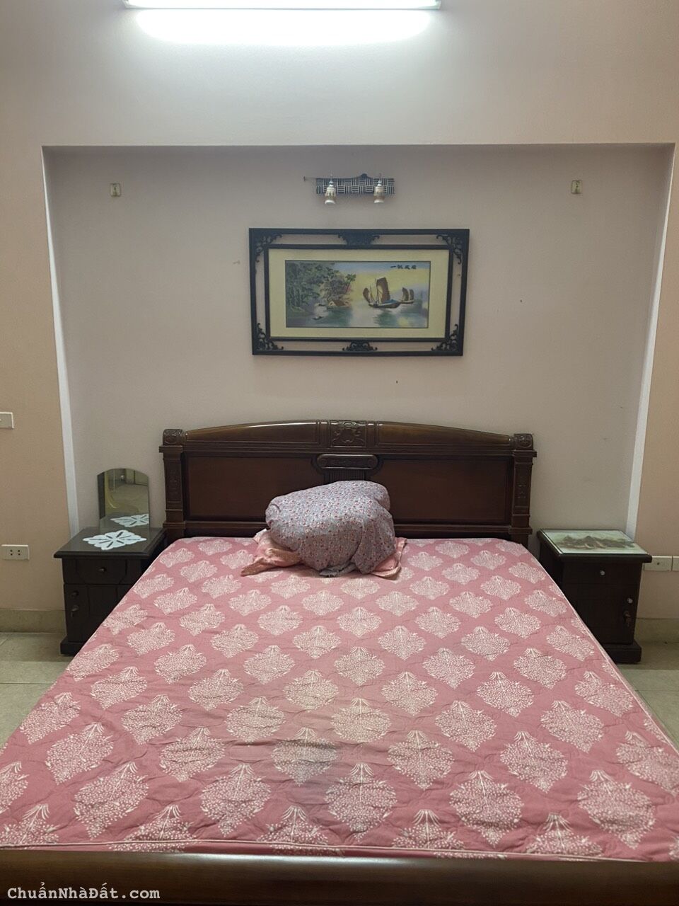 Cho thuê nhà mặt tiền Phố Vĩnh Phúc. Vừa ở vừa kinh doanh cực đỉnh. Chỉ 28tr