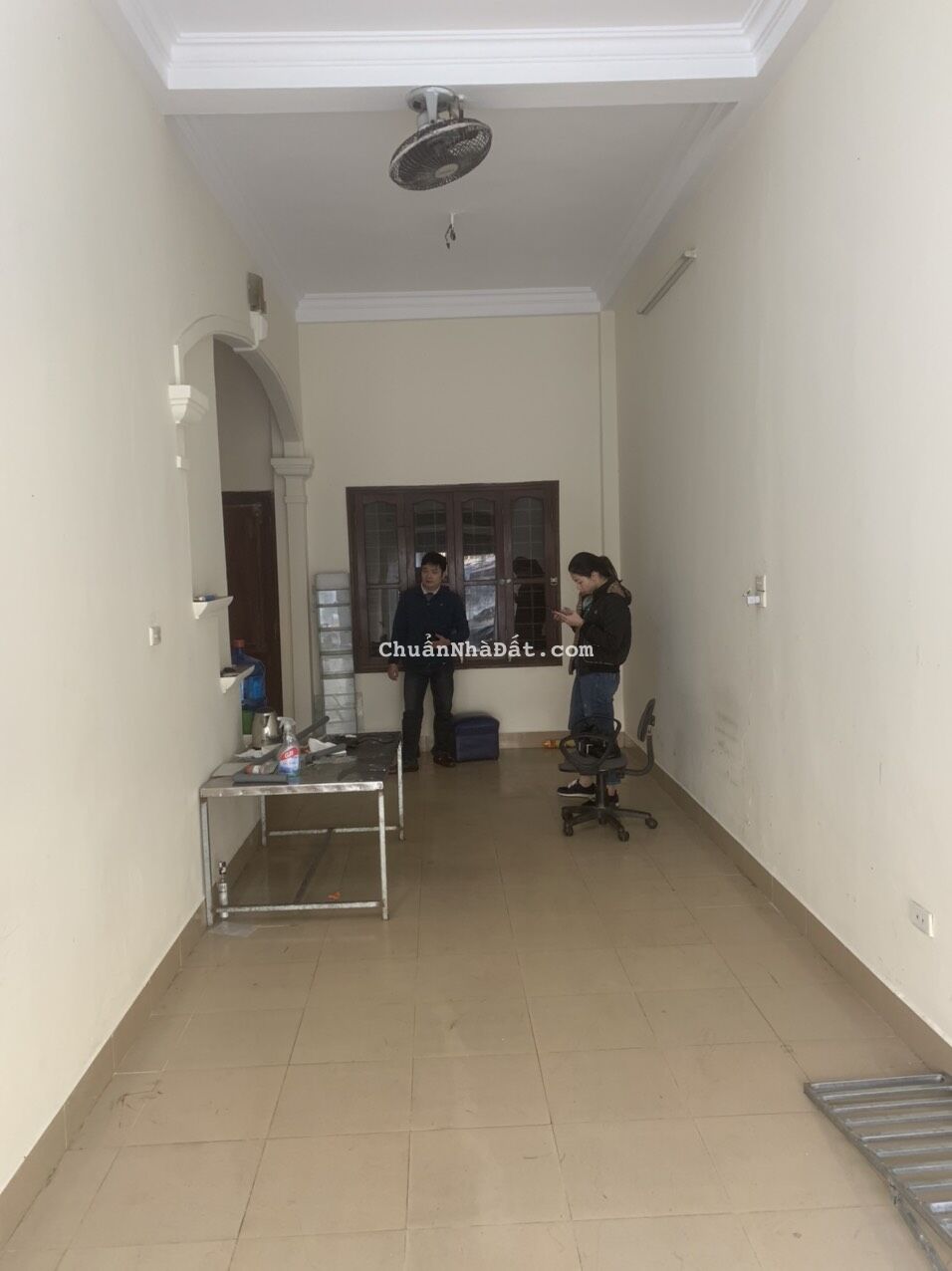 Cho thuê nhà mặt đường vừa kinh doanh vừa ở Phố Thụy Khuê, Tây Hồ. DT40m2x4t. Chỉ 18tr