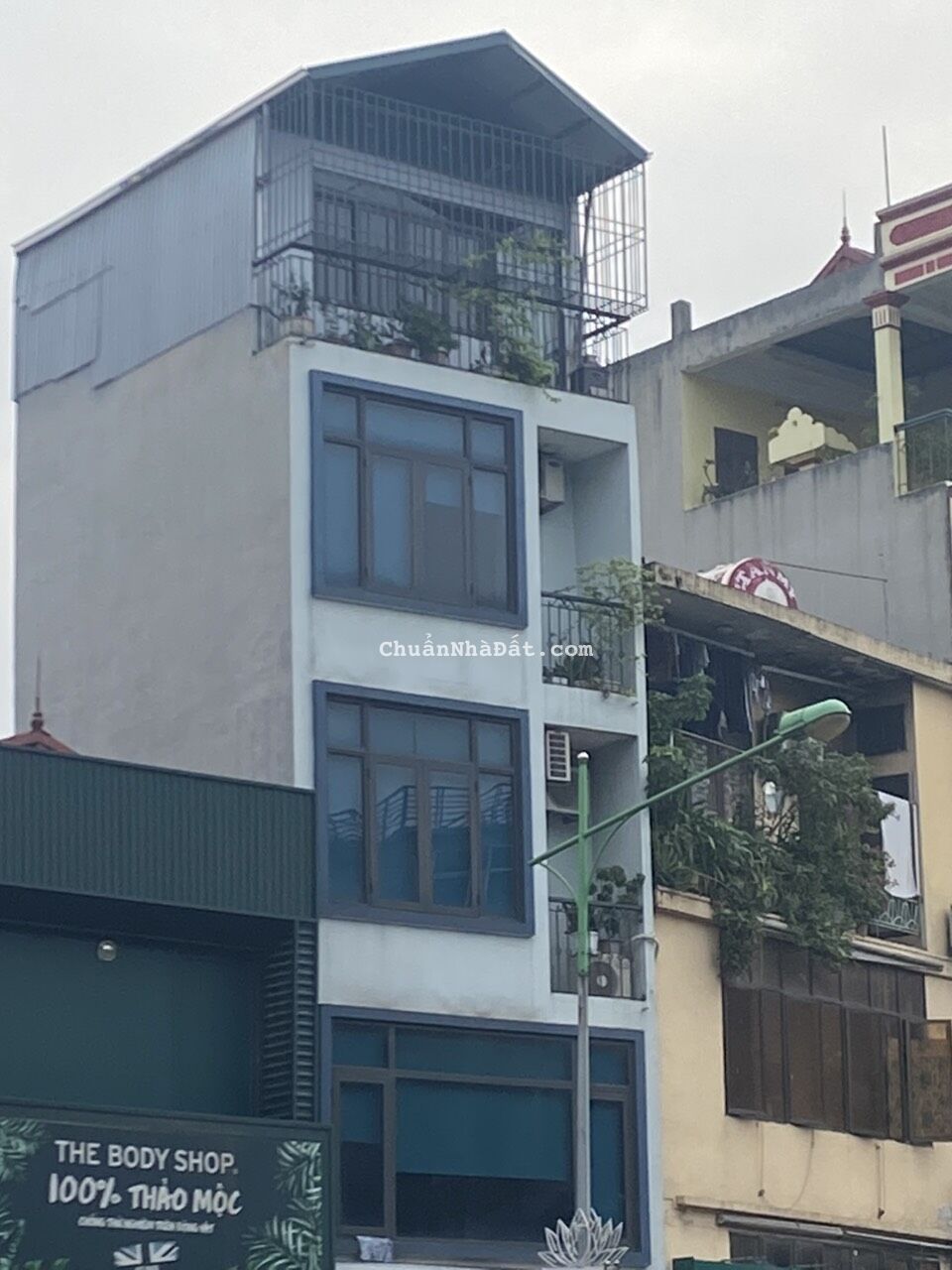 Cho thuê nhà mặt phố Phố Kim Mã, Ba Đình. Nhà mặt tiền kinh doanh đỉnh. Chỉ 13tr