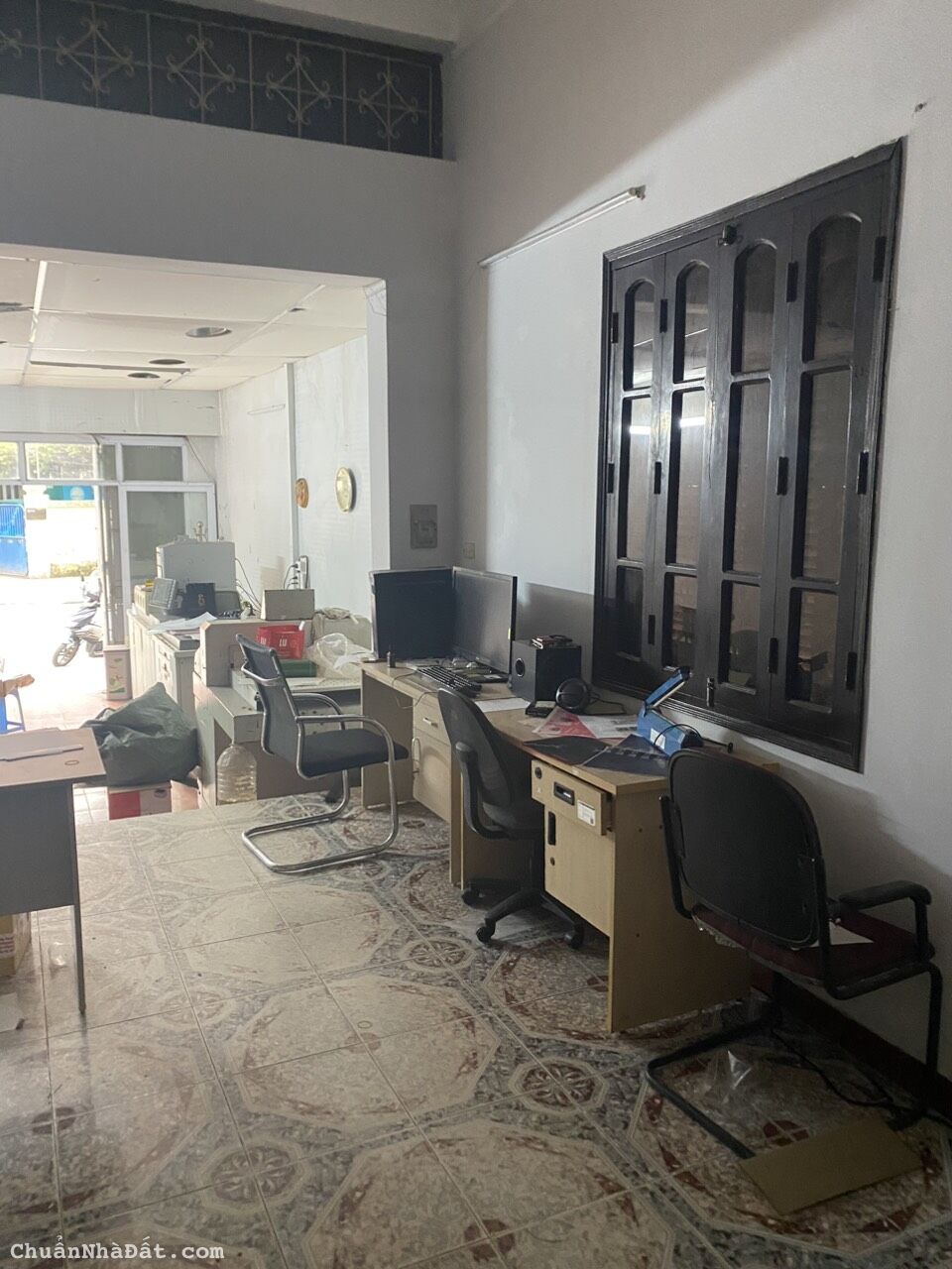 Cho thuê mặt bằng kinh doanh Phố Quần Ngựa, Ba Đình. Dt 55m2 kinh doanh cực đỉnh. Chỉ 12tr