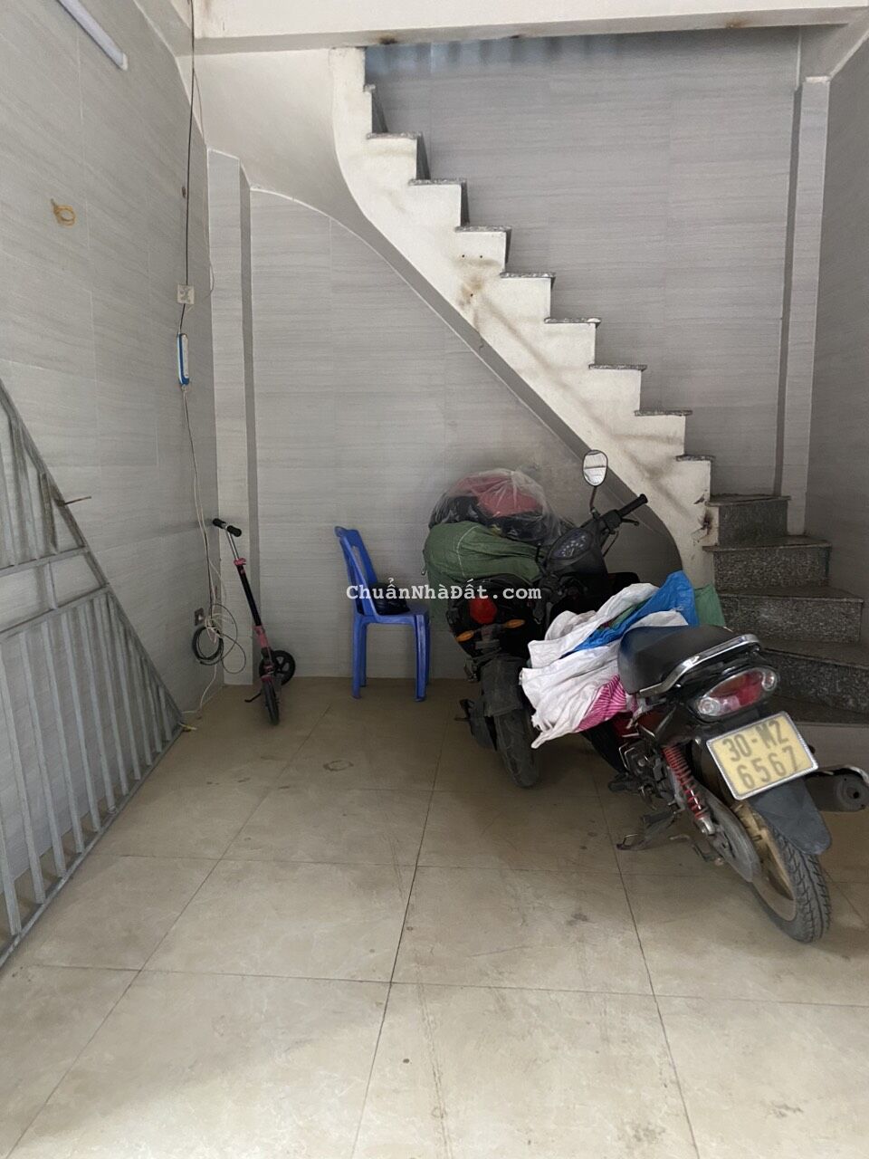 Cho thuê nhà làm cửa hàng Phố Vĩnh Phúc, Ba Đình. Vừa ở vừa kinh doanh bất tận. Chỉ 14tr