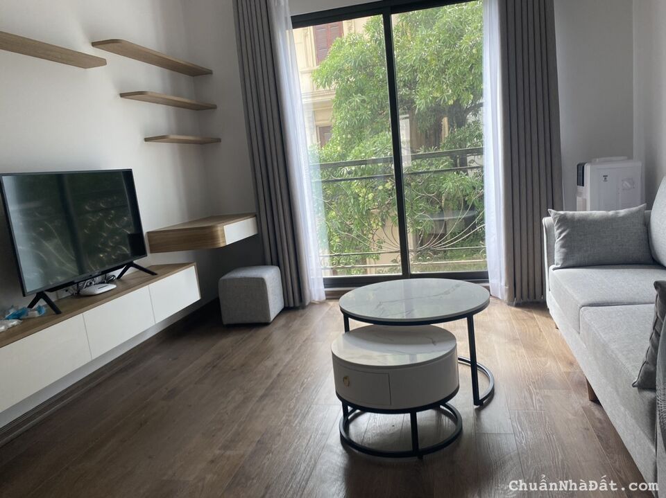 Chính chủ cho thuê cả tòa APARTMENT. Tòa nhà mặt phố lớn Liễu Giai, Ba Đình. Chỉ 200tr/th