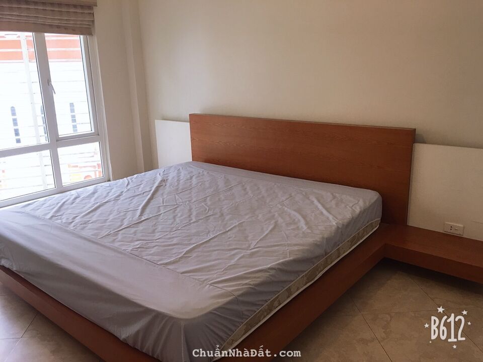 Chính chủ cho thuê nhà ngõ Phố Nguyễn Thái Học. Thoáng trước sau-Ở sướng. Chỉ 15 tr/th.