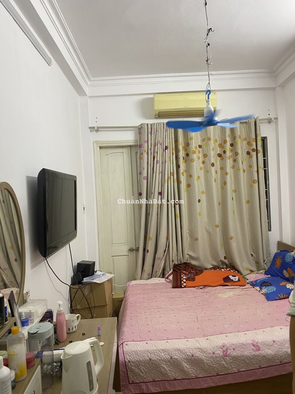 Cho thuê nhà mặt ngõ Phố Đội Cấn, Ba Đình. Phù hợp cho hộ gia đình. DT30m2x4t. Chỉ 8tr