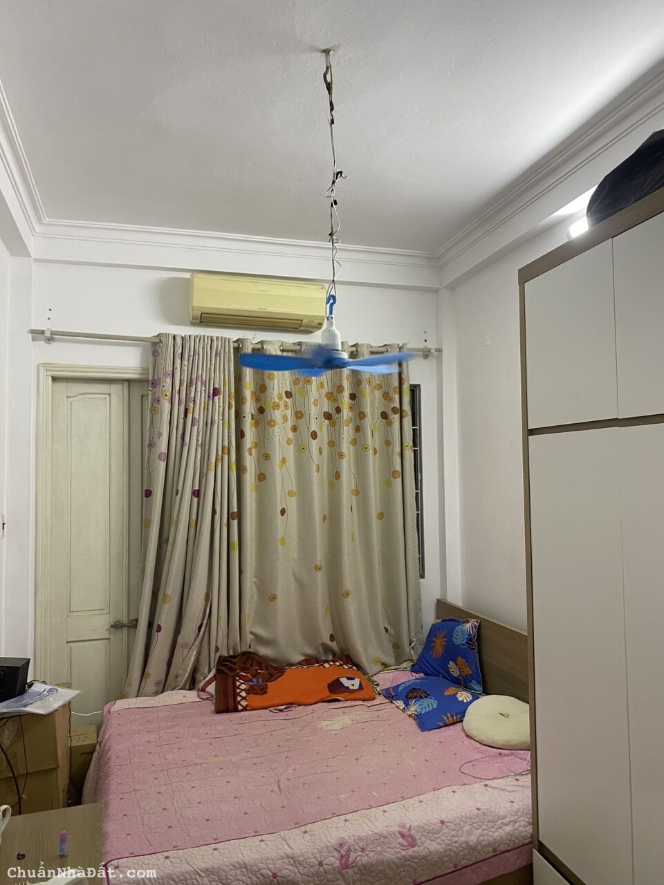 Cho thuê nhà mặt ngõ Phố Đội Cấn, Ba Đình. Phù hợp cho hộ gia đình. DT30m2x4t. Chỉ 8tr