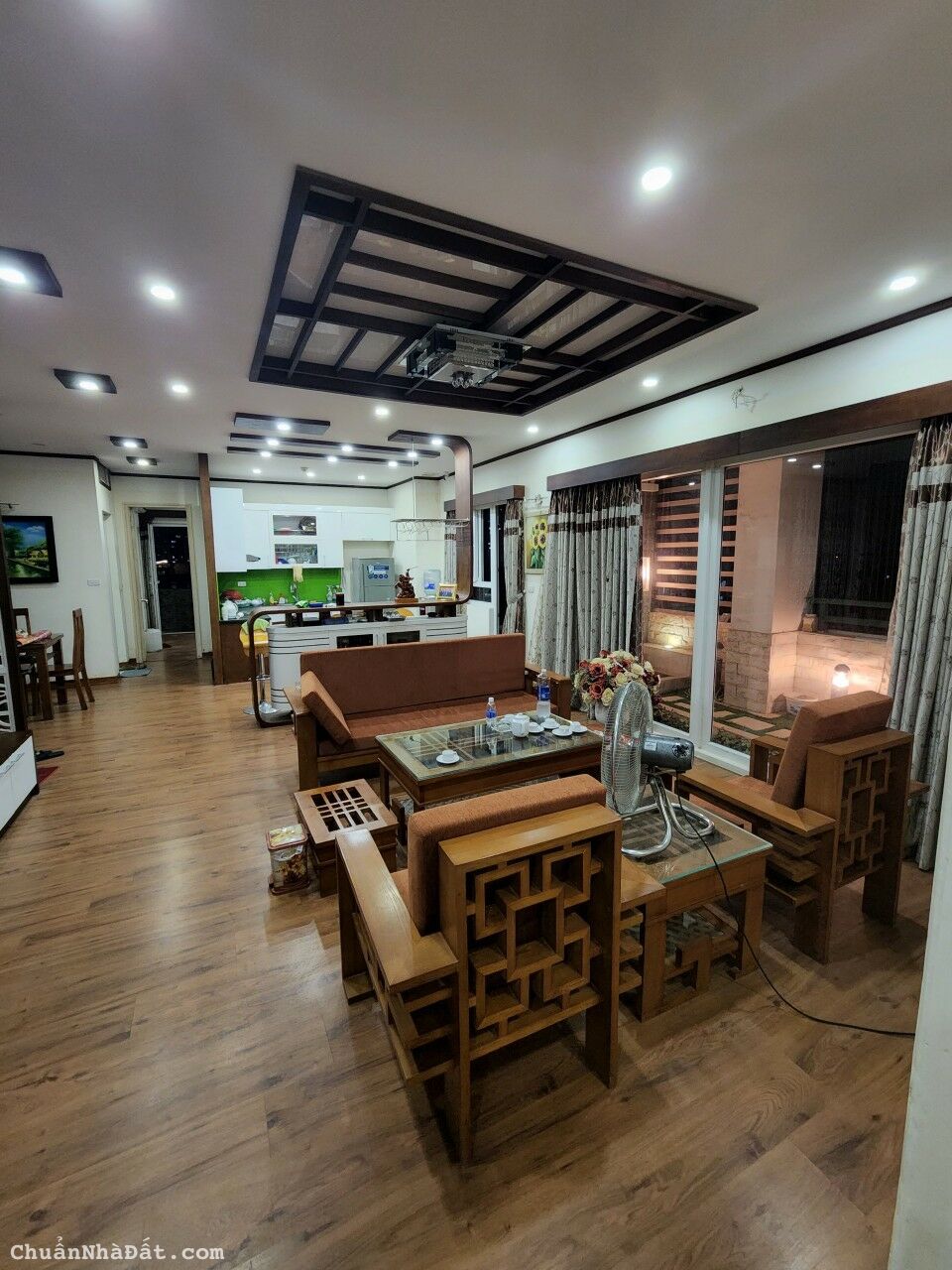 Chính chủ cần bán gấp căn Chung cư Nguyễn Xiển, Thanh Trì, Dt 147m2. Gía nhỉnh 3 tỷ Chính chủ cần bán gấp căn Chung cư Nguyễn Xiển, Thanh Trì, Dt 147m2. Gía nhỉnh 3 tỷ