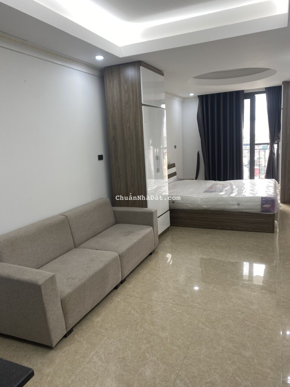 Cho thuê căn hộ cực Vip Phố Đội Cấn Dt 40m2. Full nội thất cực xịn và thoáng. Chỉ 10tr