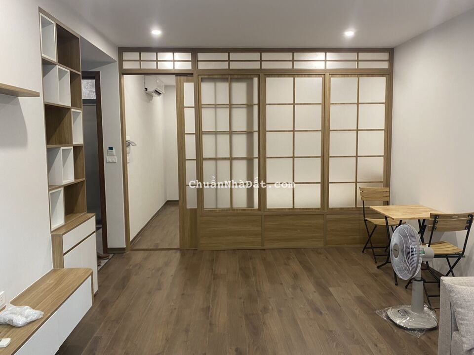 Căn hộ 1 ngủ cho thuê Linh Lang. Chỉ 13 triệu, ngay phố Phan Kế Bính, Đào Tấn, Kim Mã Thượng