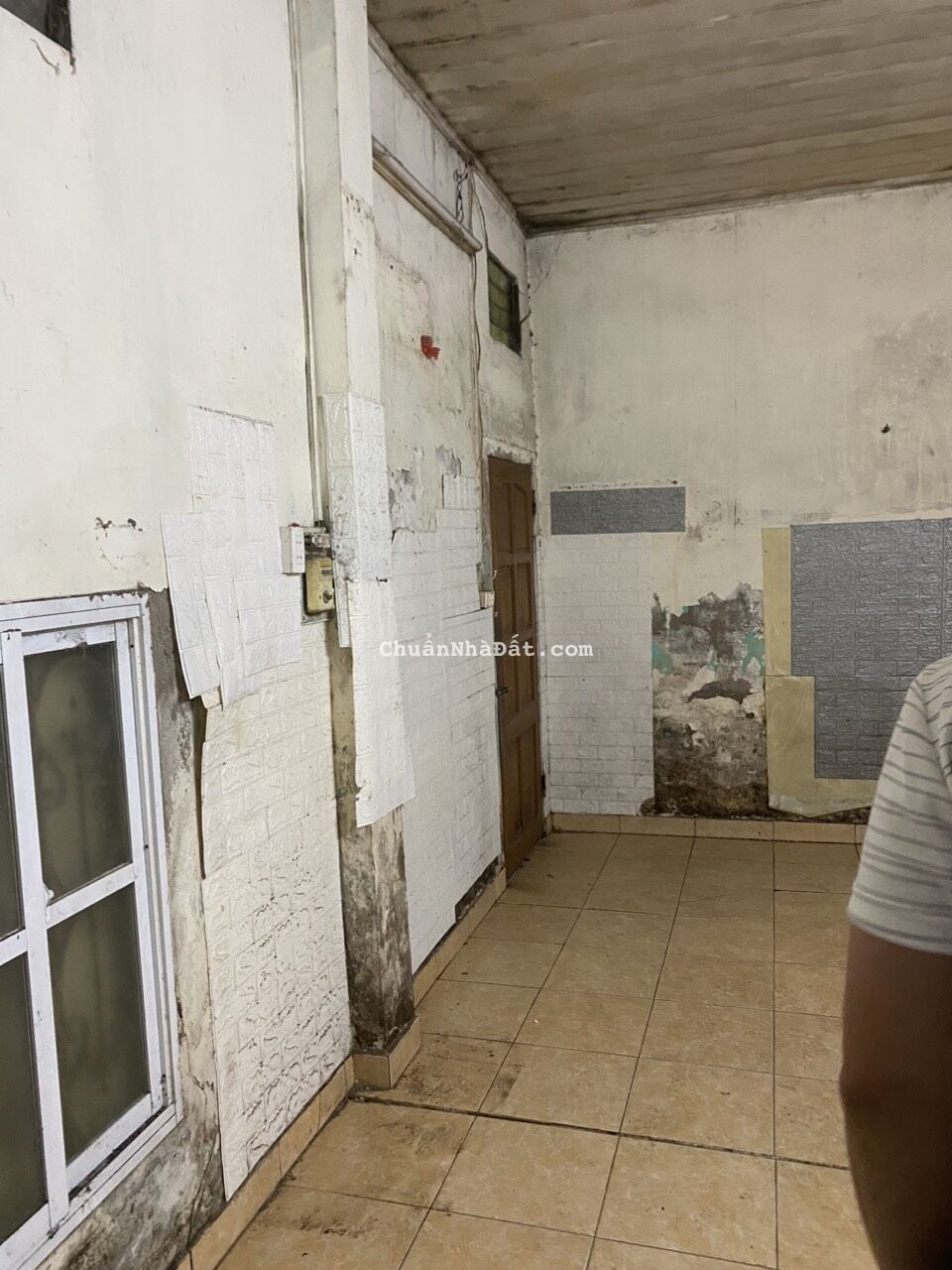 Cho thuê nhà cấp 4 mặt Phố Đội Cấn, Ba Đình. Kinh doanh hàng ăn uống cực đỉnh. Dt 42m2. Chỉ 15tr Cho thuê nhà cấp 4 mặt Phố Đội Cấn, Ba Đình. Kinh doanh hàng ăn uống cực đỉnh. Dt 42m2. Chỉ 15tr