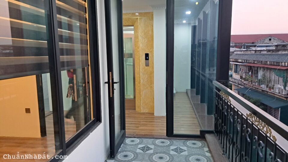 Cho thuê nhà mặt Phố Vĩnh Phúc, Ba Đình. Nhà 2 mặt phố phù hợp làm văn phòng. Chỉ 35tr Cho thuê nhà mặt Phố Vĩnh Phúc, Ba Đình. Nhà 2 mặt phố phù hợp làm văn phòng. Chỉ 35tr