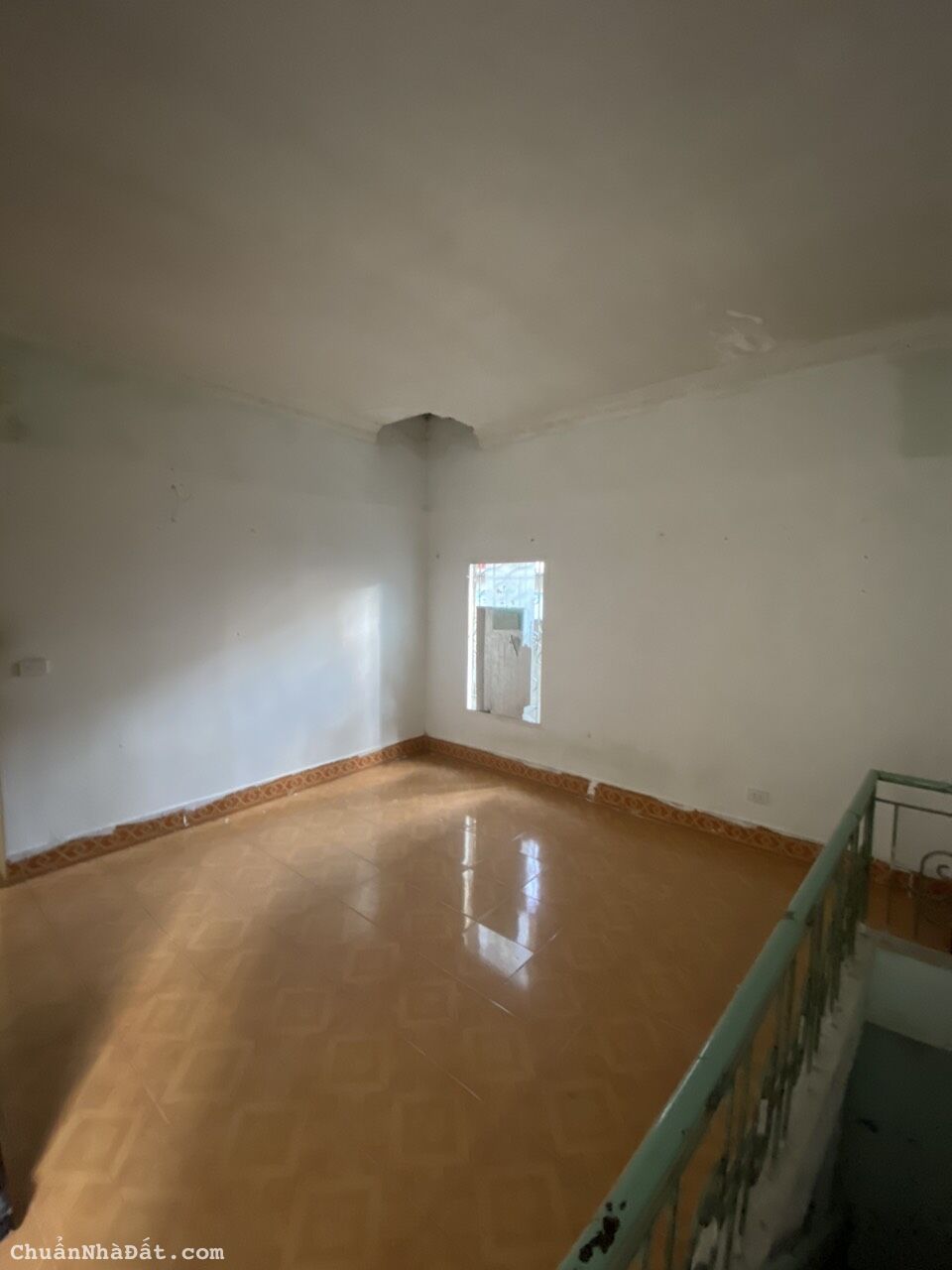 Cho thuê nhà 3 tầng tại Phố Kim Mã Thượng, Ba Đình. Nhà rộng thoáng. Chỉ 7tr