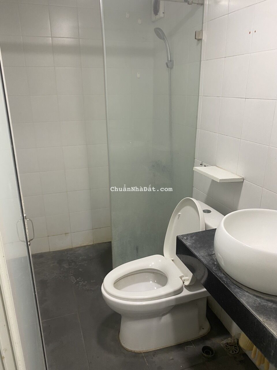 Cho thuê nhà riêng Homestay Phố Đội Cấn, Ba Đình. Dt 58m2x1T, Mt 4.5m. Chỉ 5 tr/th. 