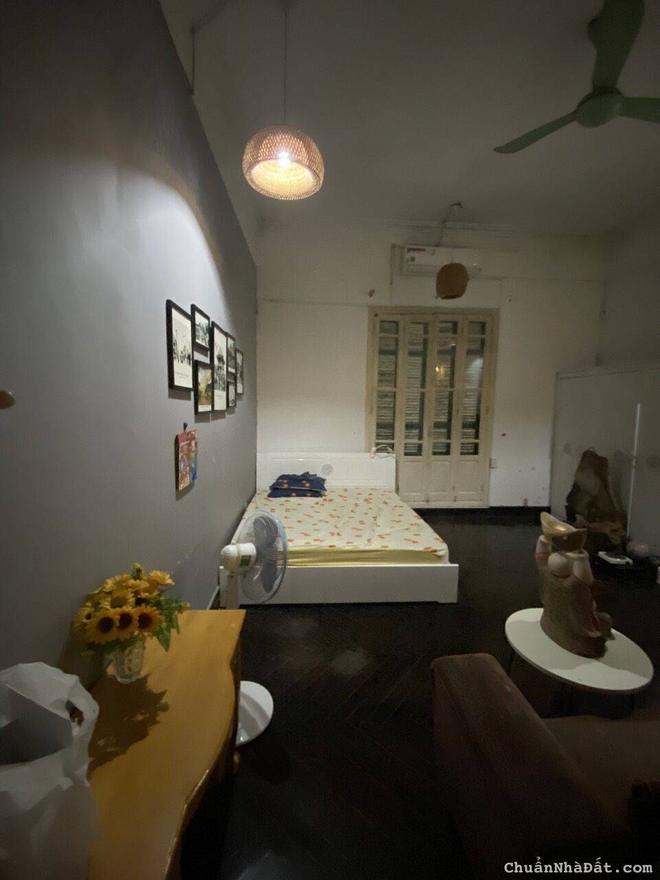 Cho thuê nhà 2 tầng tại Phố Ngọc Hà, Ba Đình. Nhà rộng đẹp, ngõ nông ô tô đỗ cửa. Chỉ 9tr