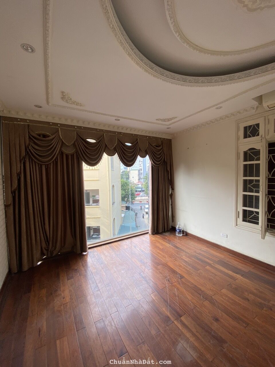 Cho thuê nhà nguyên căn làm văn phòng, spa tại ngõ 27 Đại Cổ Việt, Hai Bà Trưng. Chỉ 28tr Cho thuê nhà nguyên căn làm văn phòng, spa tại ngõ 27 Đại Cổ Việt, Hai Bà Trưng. Chỉ 28tr