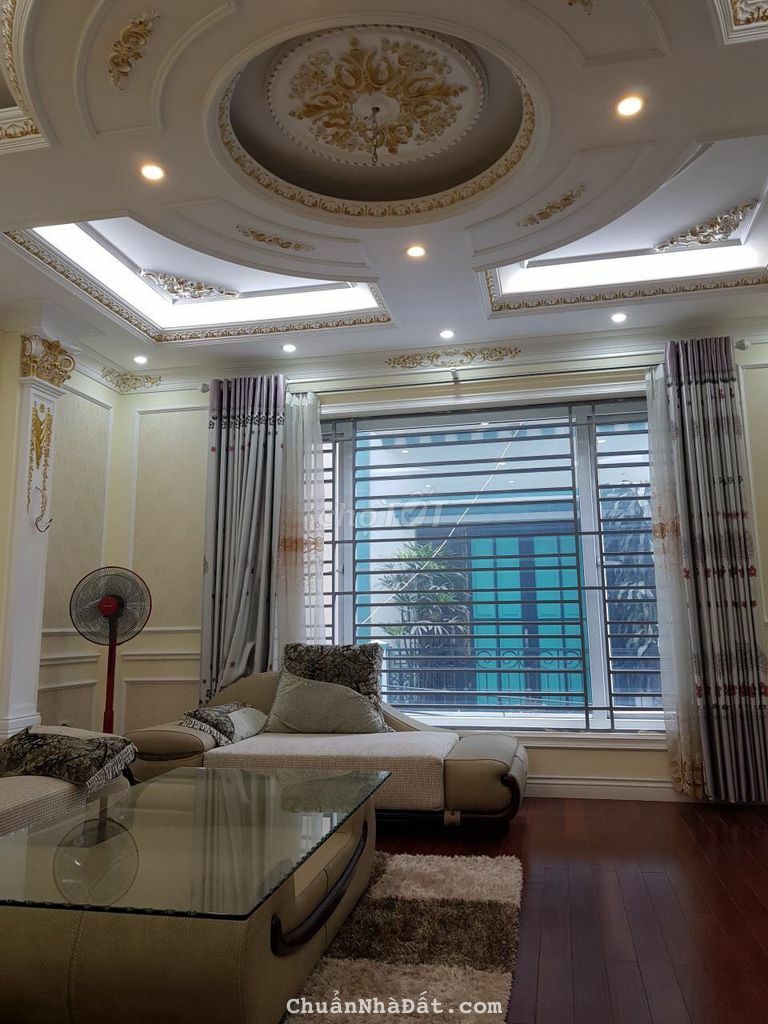 Cho thuê căn Biệt thự Phố Liễu Giai. DT 120m2 x 5 tầng thang máy ở cực sướng. Chỉ 28 tr/th Cho thuê căn Biệt thự Phố Liễu Giai. DT 120m2 x 5 tầng thang máy ở cực sướng. Chỉ 28 tr/th